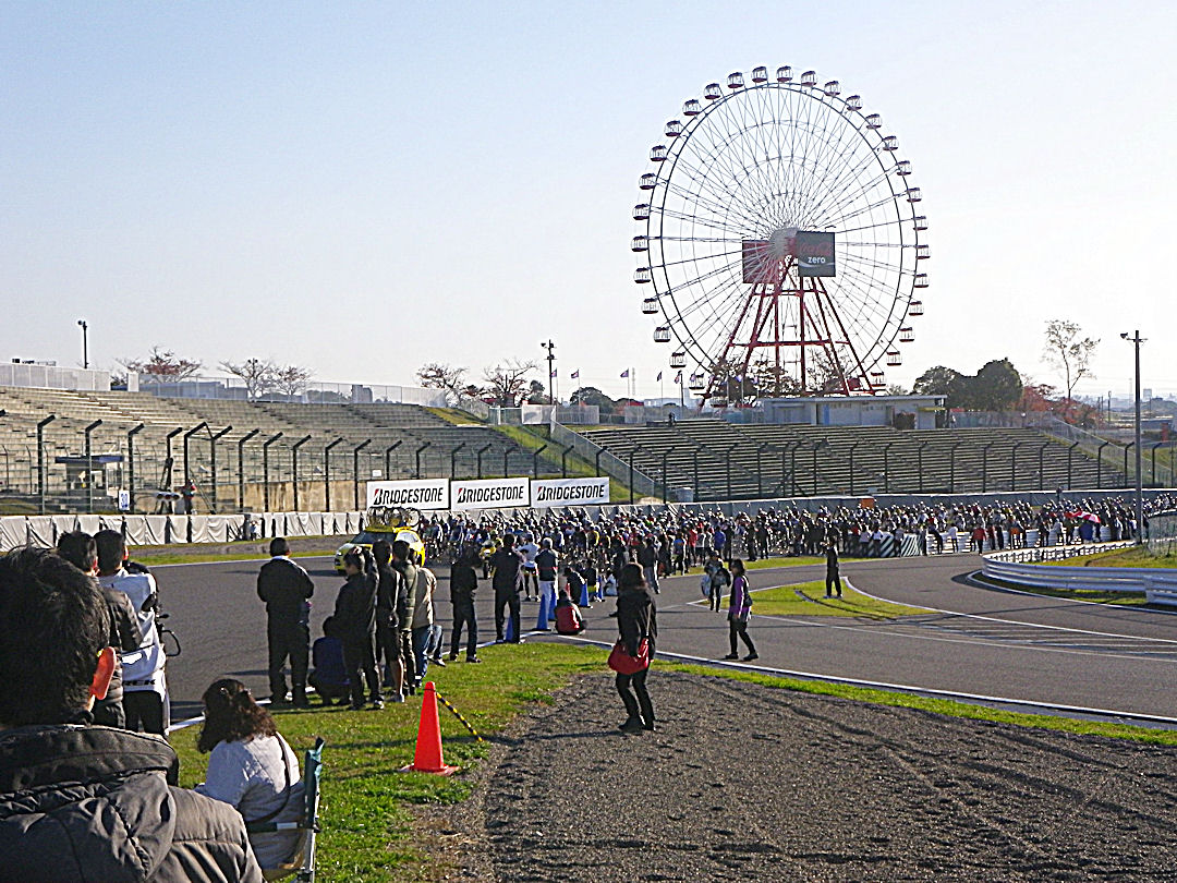 スズカ8時間エンデューロ　秋_f0156359_17271335.jpg