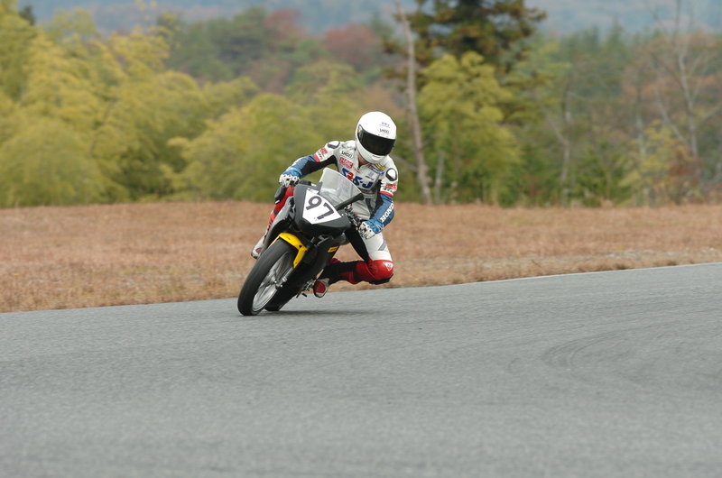 20141116 ライスポカップ中国　CBR250Rドリームカップ　決勝　１/２_c0328963_23243252.jpg