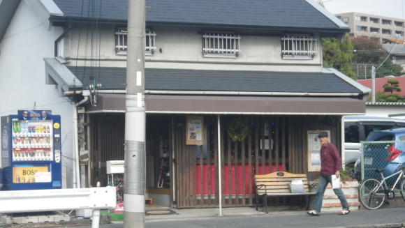 b0330499_02255620.jpg
