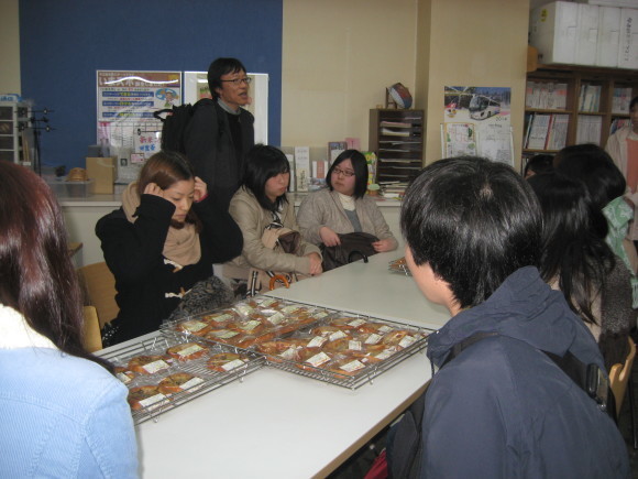 福井県立大学農学課の皆さん『チラリ、ロハス越前』11/13/2014_e0061225_16444910.jpg
