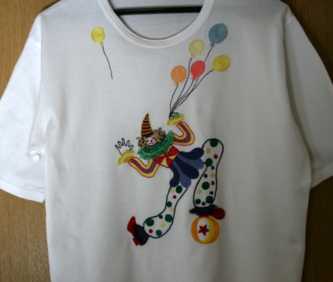 大好きなピエロの刺繍 : のどかに