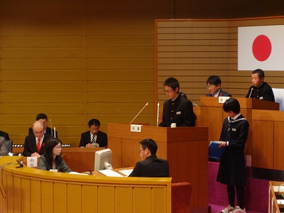 中学生議会_f0019487_2113474.jpg