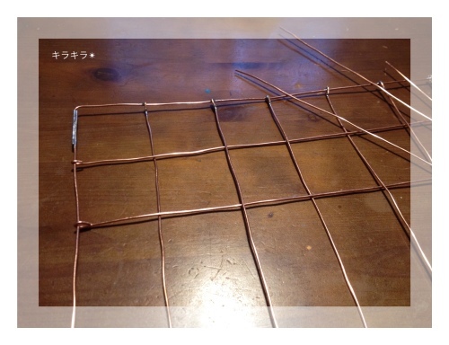 ワイヤーで手づくり?!_f0354014_20423417.jpg