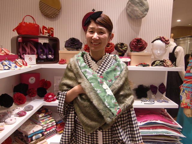 ☆やわらか、モコモコ、あったかショール!新入荷☆_e0167832_16494476.jpg