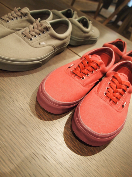 【VANS classic】HOLIDAY LINE / 新入荷_e0187341_1654330.png