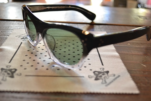 ROY ORBISON MODEL _d0160378_1964280.jpg