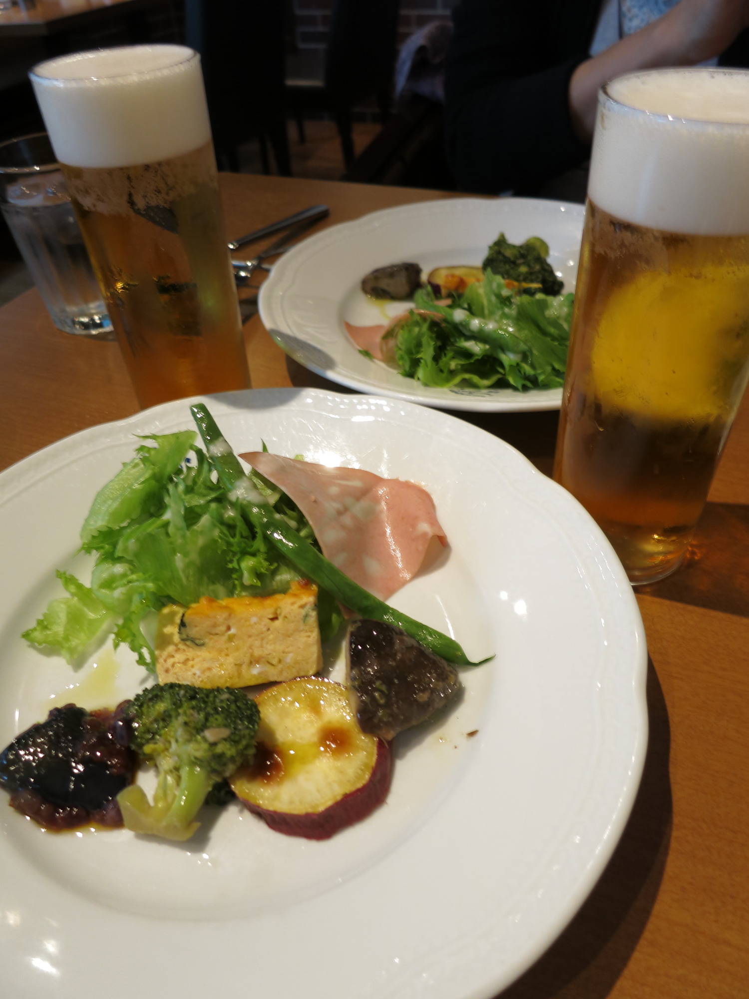 丸の内でランチ♪_e0182389_2365195.jpg