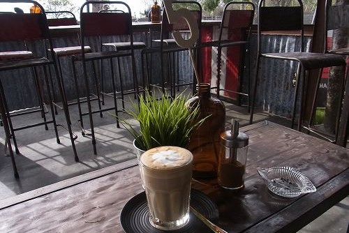 Ritual Espresso Bar で カフェイン補給 @ Jl. Uluwatu, Pecatu (\'14年10月)【後日閉店】_f0319208_5494095.jpg