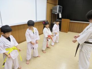 木曜空手 手稲教室 楽しみました!_c0118332_22474469.jpg