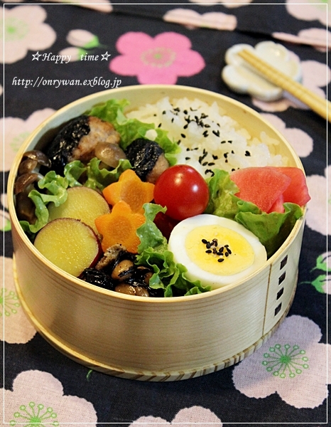豚挽き肉で海苔つくね弁当とバケット♪_f0348032_18593479.jpg