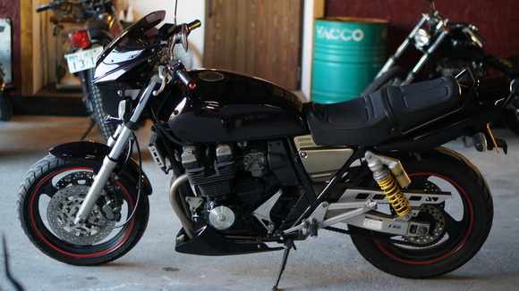XJR400 実働エンジン RH02J (XJR400R【1995~2007年】を売る XJR400 実働エンジン RH02J (XJR400R【1995~2007年】を売る