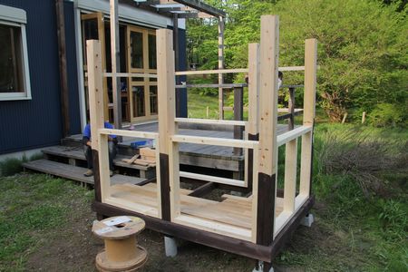 小屋を作ってます その1_d0075863_10414215.jpg