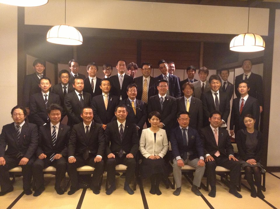 有意義な青年部意見交換会<旅館組合と自民党の青年部>_d0129296_22472945.jpg