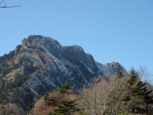 f0231709_03205.jpg