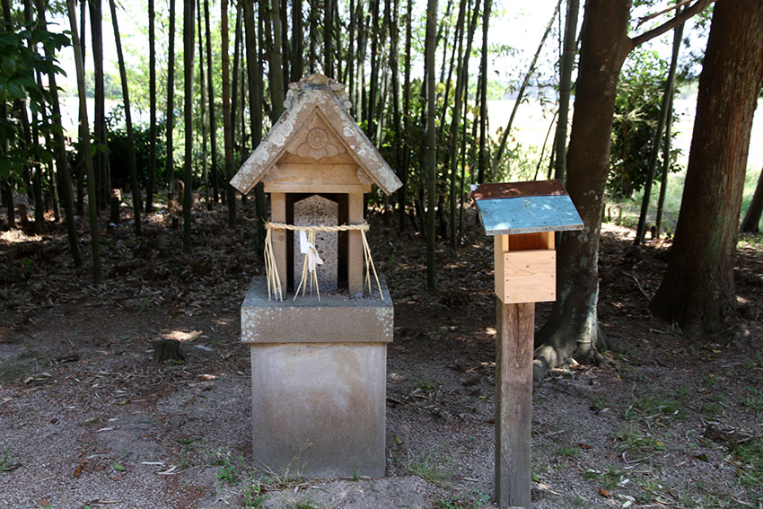 2014年　出雲の旅-14♪ 鳥屋神社♪_d0058941_2025596.jpg