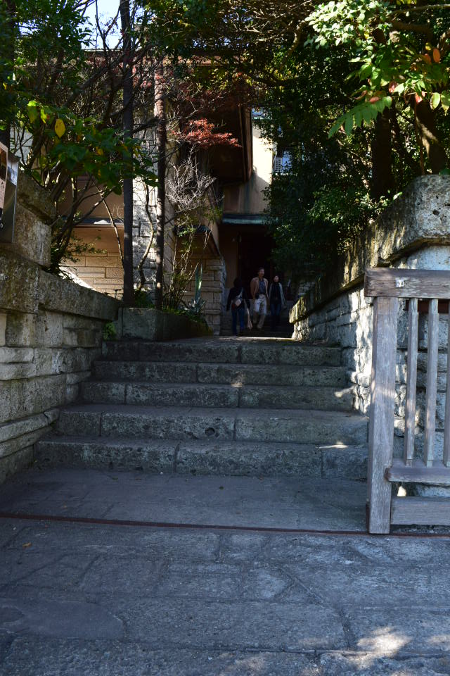 神奈川県葉山町の旧加地利夫別邸(昭和モダン邸宅探訪)_f0142606_5573787.jpg