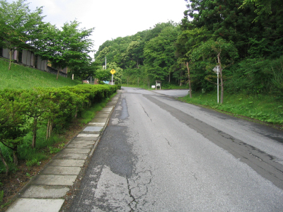 たかむろ水光園へは歩いていっちぁあいけないよ。_c0337257_12061393.jpg