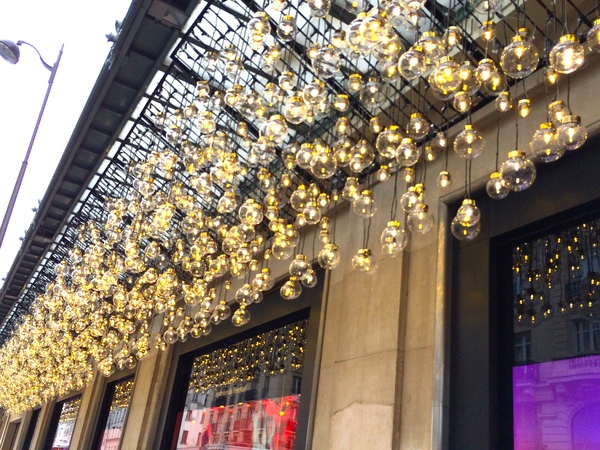 BON MARCHE rive gauche en Noël 2014 - ボンマルシェのクリスマス2014年_a0231632_18562322.jpg