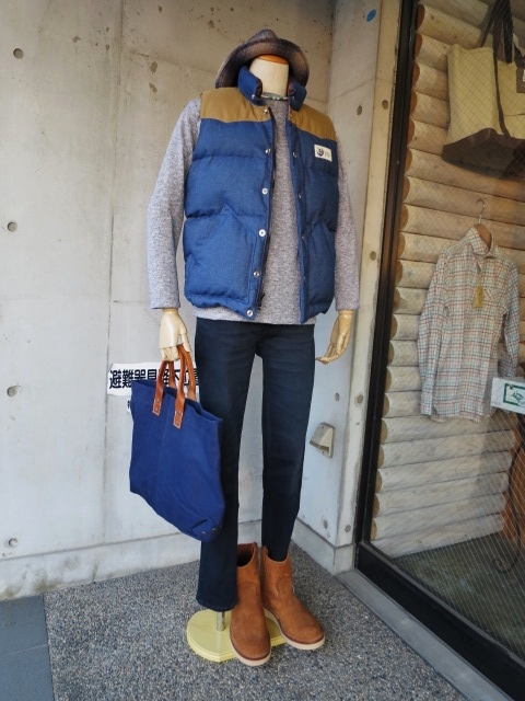 French Military CLOTH DOWN VEST ・・・ By Crescent Down Works (フル別注)_d0152280_7291919.jpg