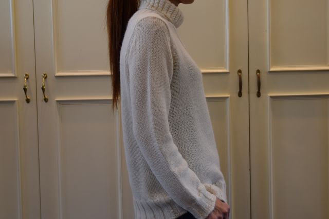 コートやニットの事など・・・ Bilitis dix-sept ans_b0110586_19472717.jpg