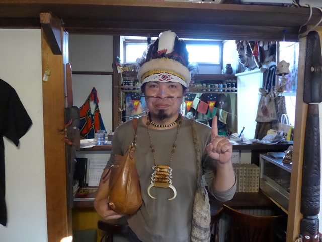 青梅「カフェ ニューギニ」へ行く。_f0232060_12503754.jpg