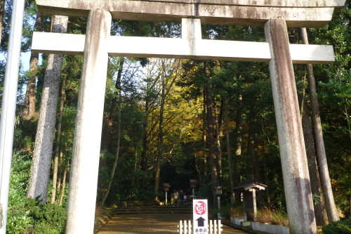 白山比め神社へ_a0245780_23142336.jpg