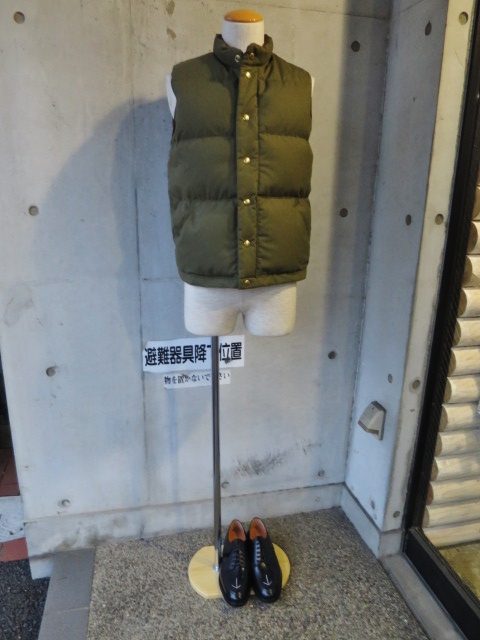 French Military CLOTH DOWN VEST ・・・ By Crescent Down Works (フル別注)_d0152280_19354536.jpg
