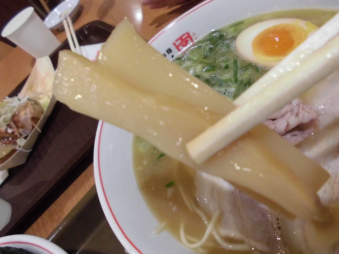 京都熟成細麺 らぁ~めん京(みやこ) イオン猪名川店_c0118393_11413722.jpg
