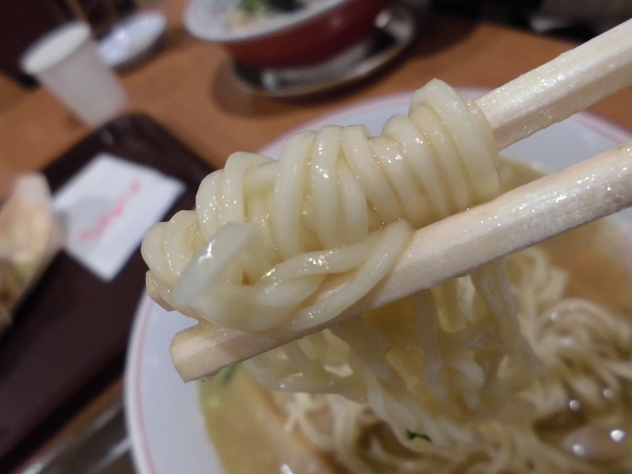 京都熟成細麺 らぁ~めん京(みやこ) イオン猪名川店_c0118393_11433050.jpg