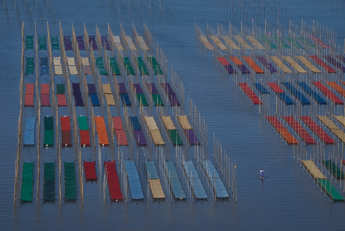 海苔畑-海上の機織り_e0135098_1254395.jpg