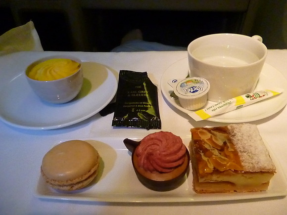 2014,07 フランス、イタリアツアー 1、「池袋後楽寿司さん、エールフランス羽田→C.D.G 機内食」 _f0342307_2355958.jpg