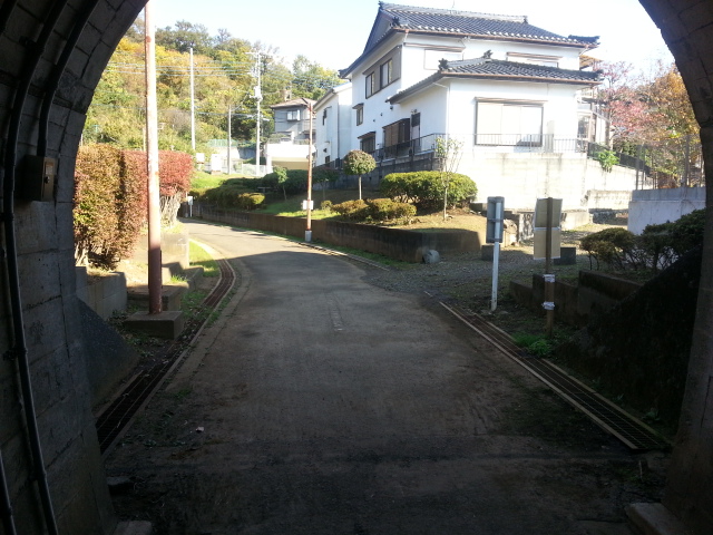 11/16 羽村山口軽便鉄道廃線跡ウォーキングVol.1_b0042308_0111242.jpg