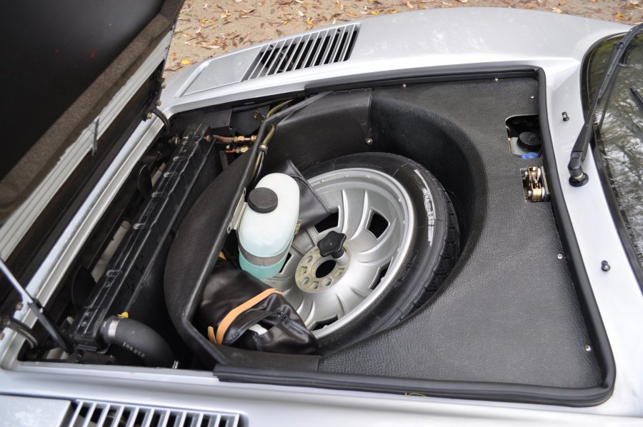84y Ferrari 308GTB QV_a0129711_132482.jpg