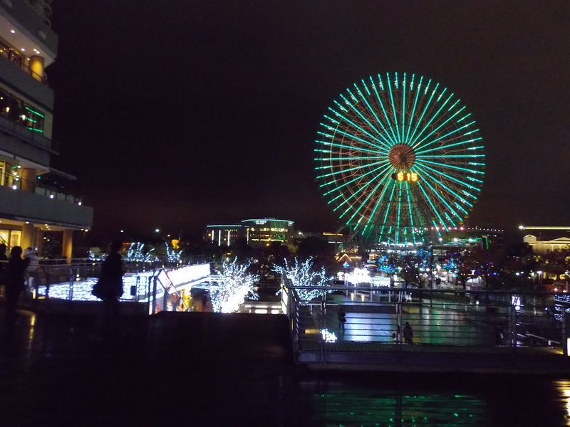 横浜は今日も雨だった_c0025115_22070824.jpg