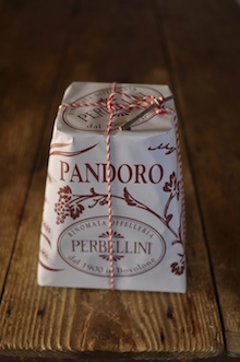 Perbelliniのパネットーネ_a0112221_20255915.jpg