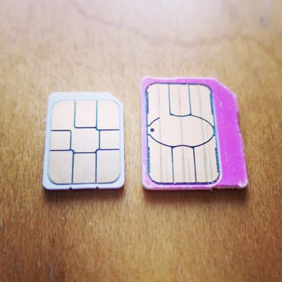 SIMがミニからナノへと変わったのでアダプタを購入_c0060143_21205833.jpg