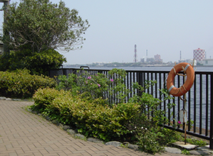 21 海芝浦（うみしばうら）駅 （JR東日本）_a0057057_17224997.png