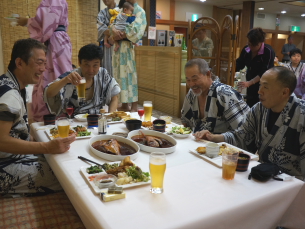 野趣溢れる大沢温泉と龍宮窟　伊豆ツーリングその４_e0261673_974462.jpg