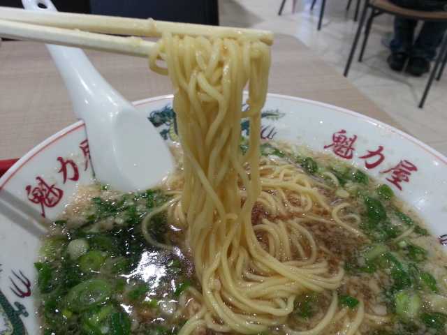 11/25 京都北白川ラーメン魁力屋 焼きめし定食醤油ラーメン大盛りねぎ多め@イオンモール多摩平の森_b0042308_0562213.jpg