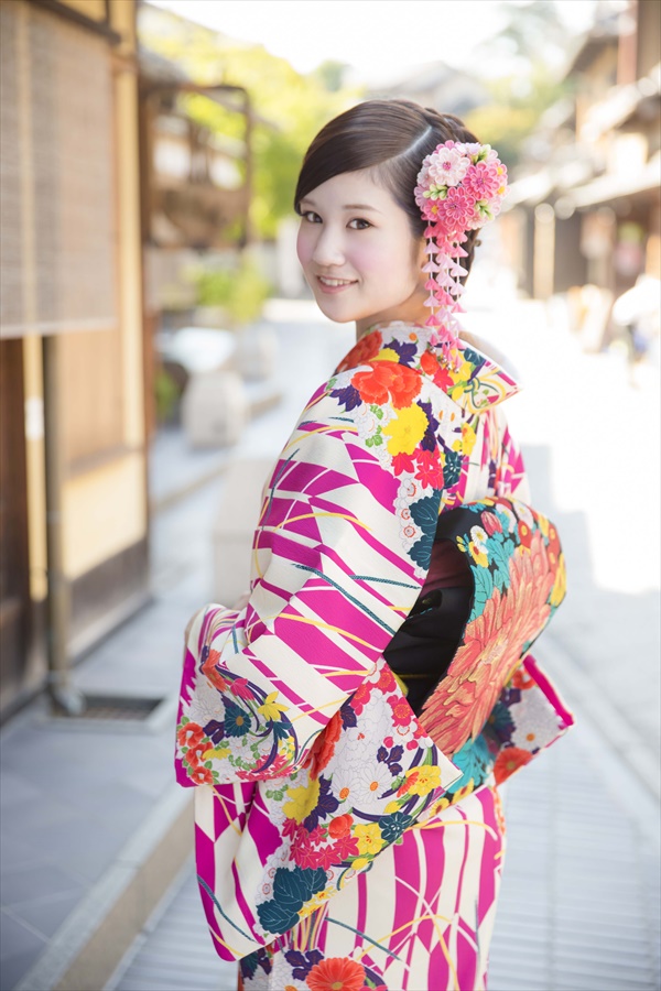 豆千代モダンの着物が京都でレンタルできます！_e0167832_20303145.jpg