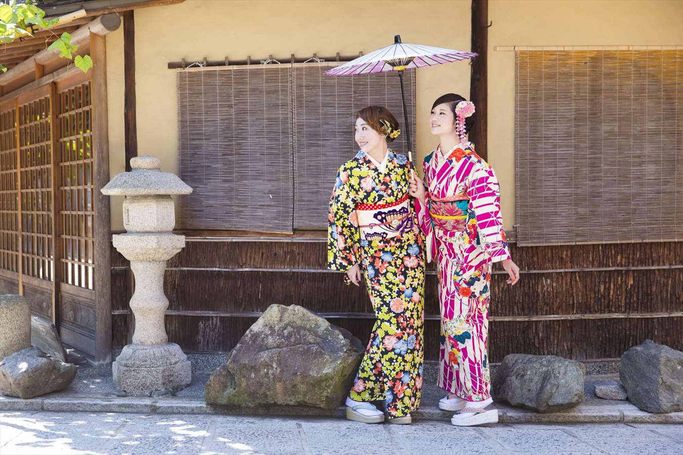 豆千代モダンの着物が京都でレンタルできます！_e0167832_2030366.jpg