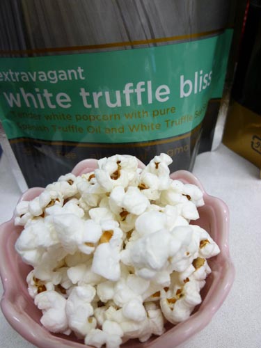 POP! gourmet popcorn_c0152767_225658.jpg