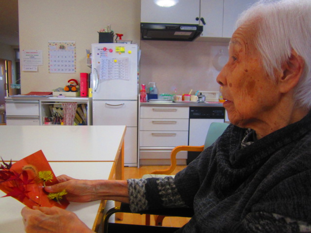 【らくえんの周辺を散歩】_e0191174_1936911.jpg