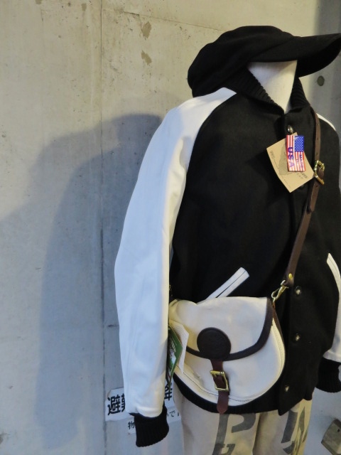 SKOOKUM ・・・ 別注 STUDIUM JACKET (AWARD JACKET)!★!_d0152280_464426.jpg