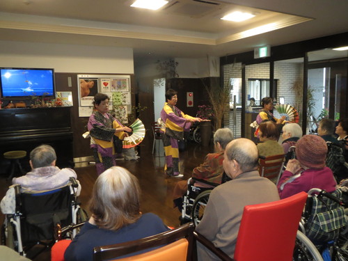 [お茶・踊りの会」開催させて頂きました_a0158095_1775385.jpg