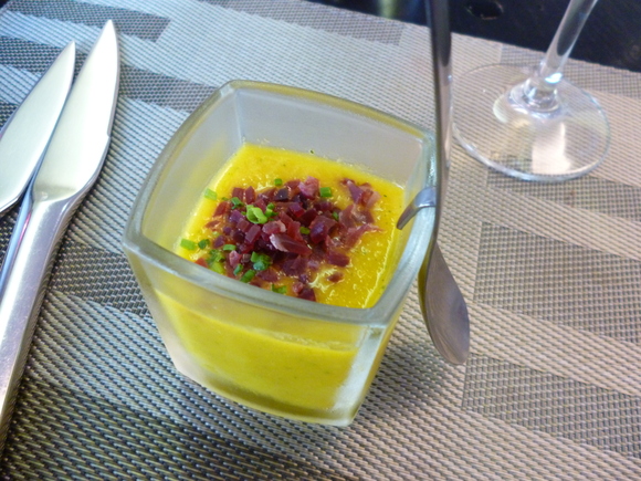 2014,07 フランス、イタリアツアー 2、「C.D.G→Lyon( La Table 101) 」 _f0342307_2252744.jpg