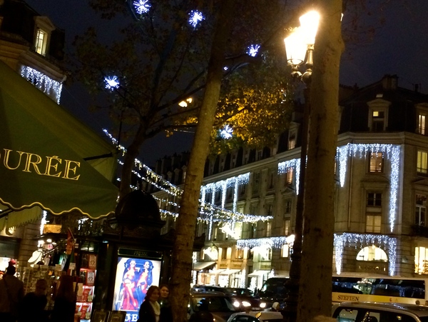 Noël, rue de la Paix, Saint-Honoré - ラペ通り、サントノレ通りのクリスマスイルミネーション_a0231632_17431587.jpg