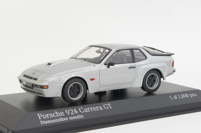 2014/11/27(木)　本日発売の新商品(MINICHAMPS,KYOSHO,MATTEL,AUTOart,Gemini200/Jets/Macs)_a0095738_19541330.jpg