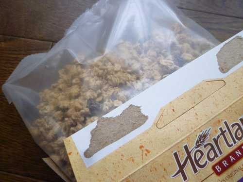 Heartland Granola Cereal （ハートランドグラノーラシリアル） レーズン_c0152767_22131046.jpg