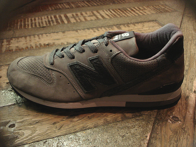 NEW : new balance [M996] DGY \"DARK GREY\" LIMITED EDITION !!_a0132147_2245238.jpg